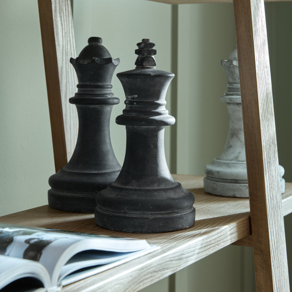 Brownieside Grey King Chess Piece