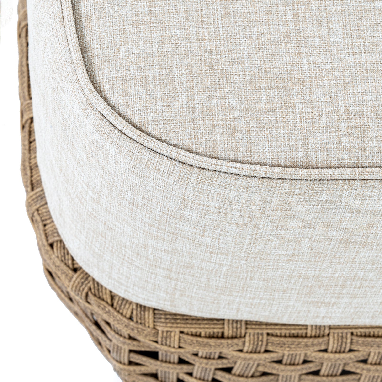 Ashington Rattan Outdoor Sunbed