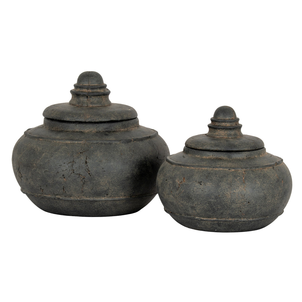 Beadnell Medium Black Ceramic Pot With Lid