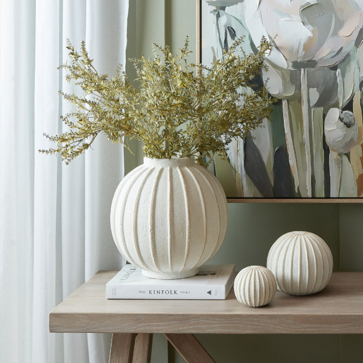 Netherwitton Globe Vase
