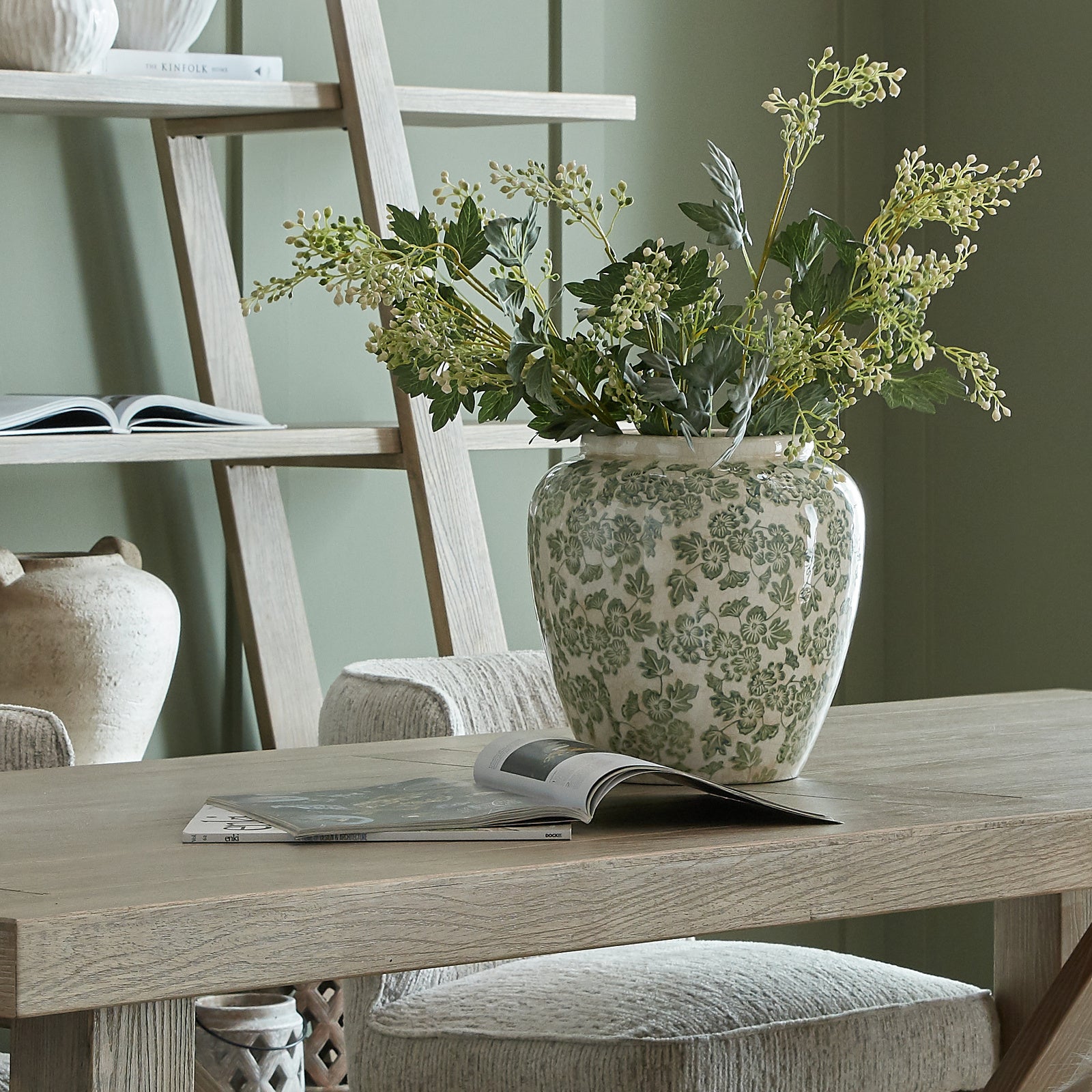 Pawston Small Green Clover Vase