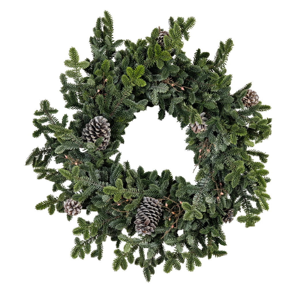 Lanehead Pine Garland with Pinecones